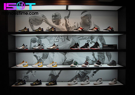 Nike Incheon Lebron 8 Disp 04