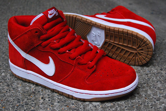 Nike Sb Dunk Mid Red White Gum 2011 05