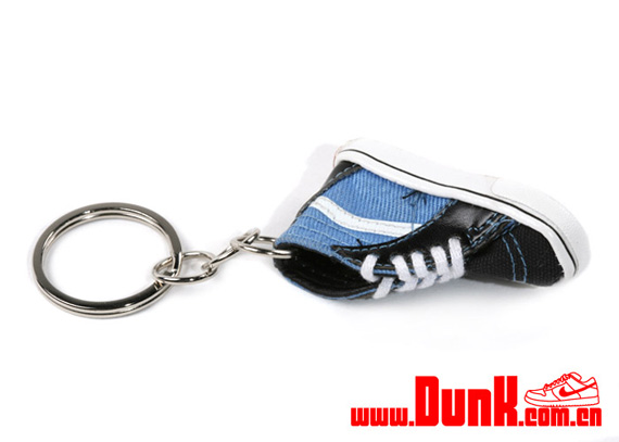 Vans Keychains Dunk 02