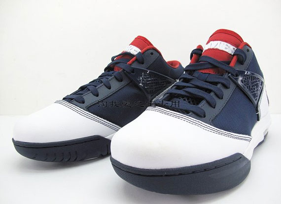 Nike LeBron Ambassador 3 ‘USAB’