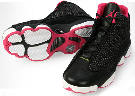 Air Jordan Xiii Black Voltage Cherry Steptorun 02