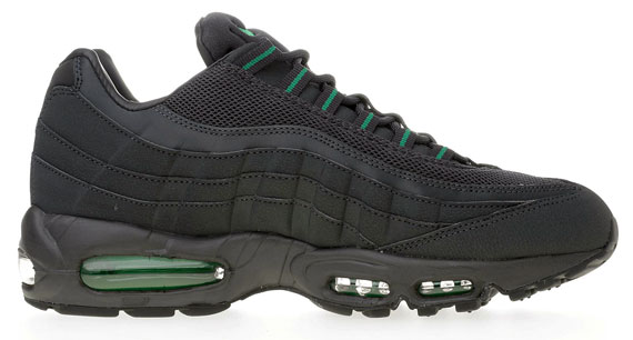 Nike Air Max 95 Dark Shadow Lucky Green Reverse Logo 04