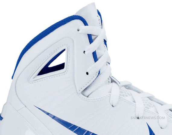 nike-hyperdunk-2010-white-varsity-royal-05 Nike Hyperdunk 2010 White Varsity Royal 05