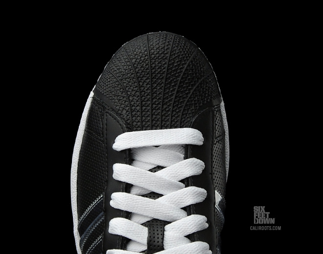 Adidas Originals Superstar Ii Is Black White Gold 8