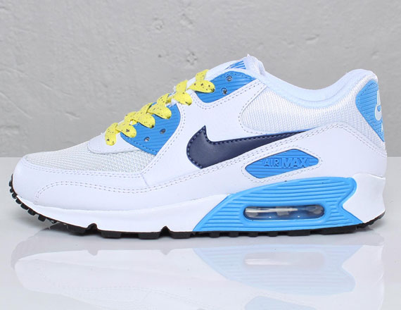 Nike Wmns Air Max 90 White Deep Royal Vibrant Blue Sns 05