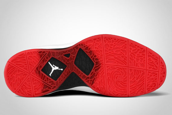 Air Jordan Fly Wade Pimento White Black 02