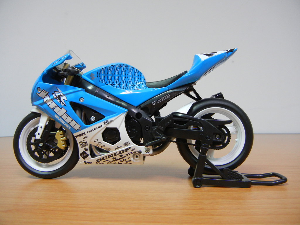 Jordan Motorsports Air Jordan Xx3 Suzuki Toy Motorcycle 4