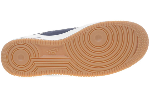 Nike Air Force 1 Low 07 Obsidian White Gum 02