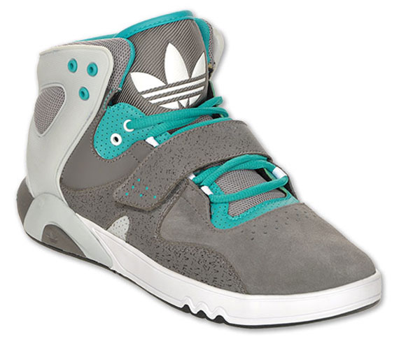 adidas Originals Roundhouse – Iron – White – Reef
