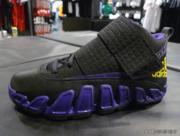 Adidas Pilrahna 5 2