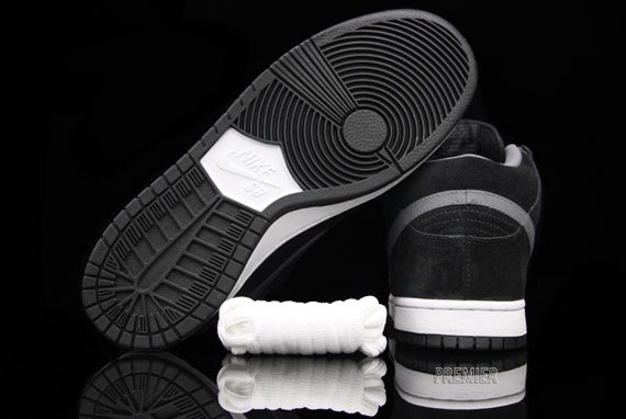 Nike Sb Dunk Mid Pro Griptape 2011 05