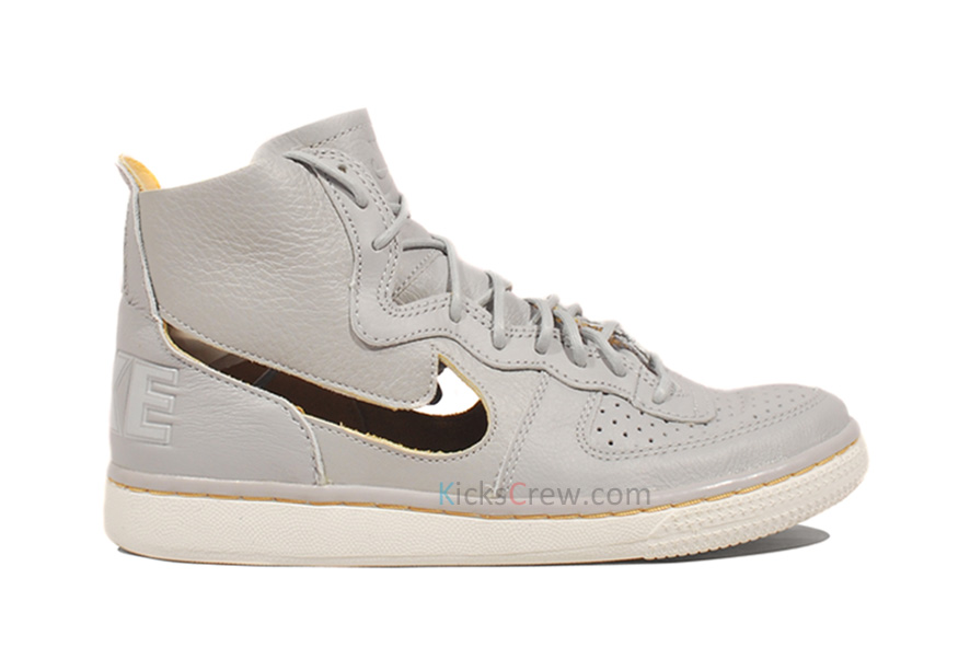 Nike Wmns Terminator High Perf Premium Wolf Grey Honeycomb Summit White 1