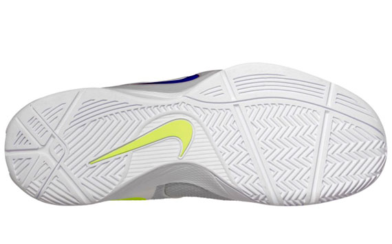 Nike Zoom Hyperfuse 2011 White Metallic Luster Wolf Grey Volt Team Red 05
