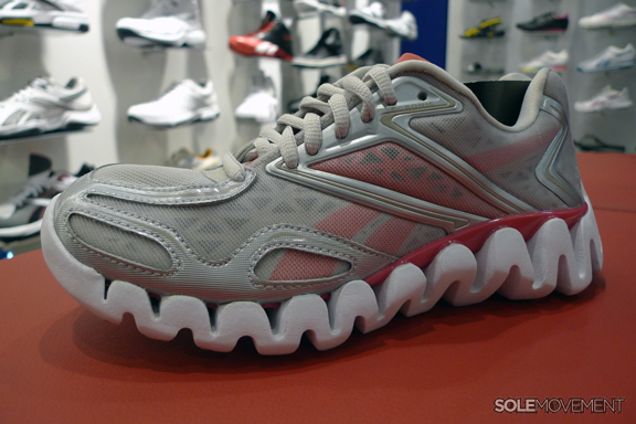Reebok Zig Sonic 1