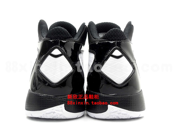 Air Jordan 2011 A Flight White Black 03