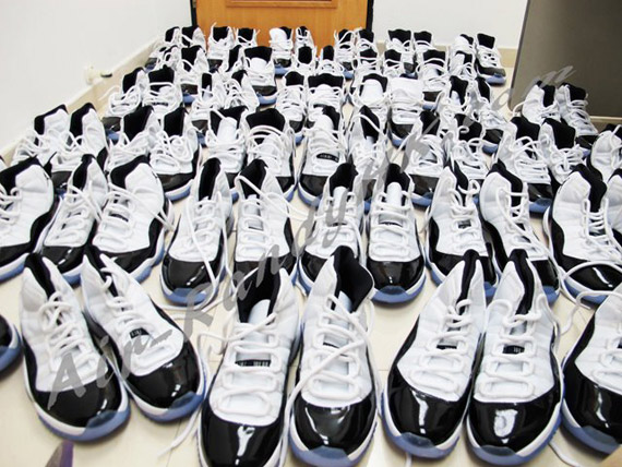 Air Jordan XI 'Concord' @ Air Randy