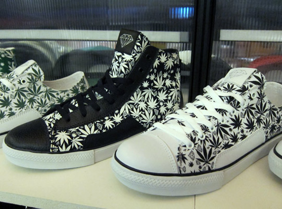Currency Diamond Supply Co Footwear 014