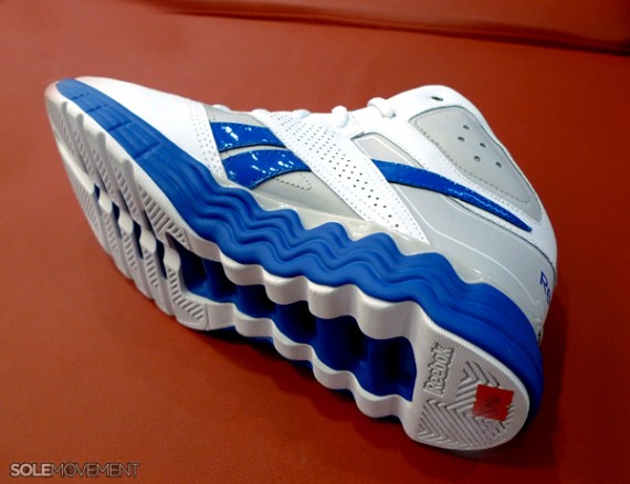 Reebok ThermalVibe - White - Blue