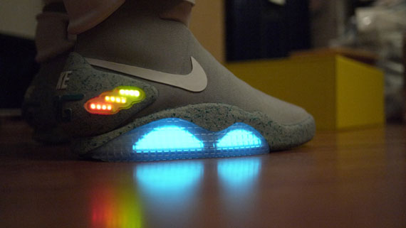 Nike Mag 2011 Unboxing 29