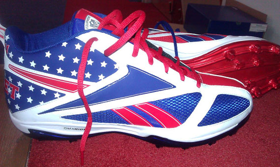 reebok-911-nfl-commemorative-gear-02 Reebok 911 Nfl Commemorative Gear 02