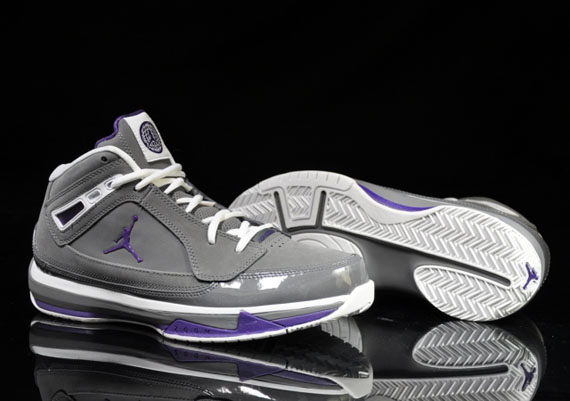 Jordan Iso Ii Grey Purple 04