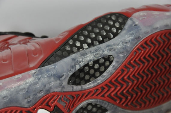 Nike Air Foamposite One Metallic Red 03