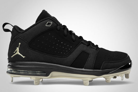 Jordan Jeter Cut Metal Black Gold White