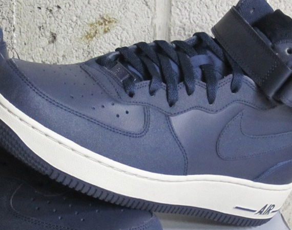 Nike Air Force 1 Mid ‘Tec Tuff’ – Obsidian – Light Bone