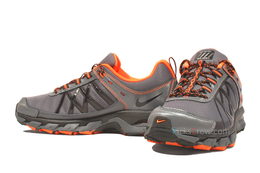 Nike Air Trail Ridge 2 Shield Dark Grey Black Total Orange 1