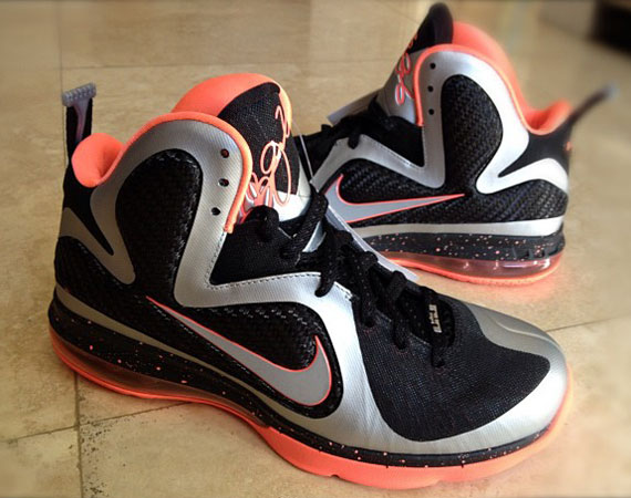 nike-lebron-9-silver-black-orange-sample-01 Nike Lebron 9 Silver Black Orange Sample 01