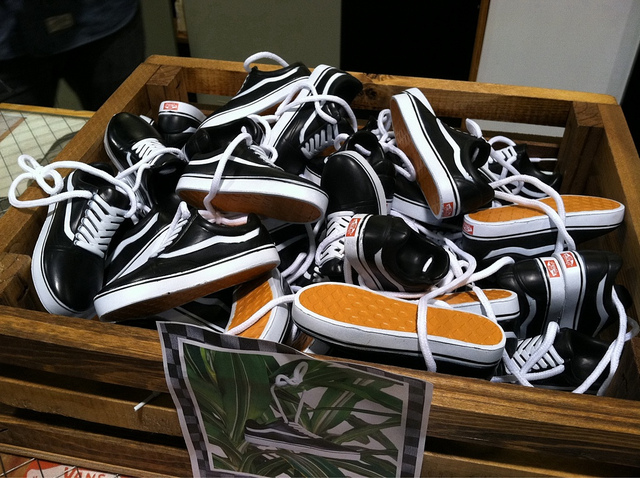 Vans Old Skool Christmas Tree Ornament 3