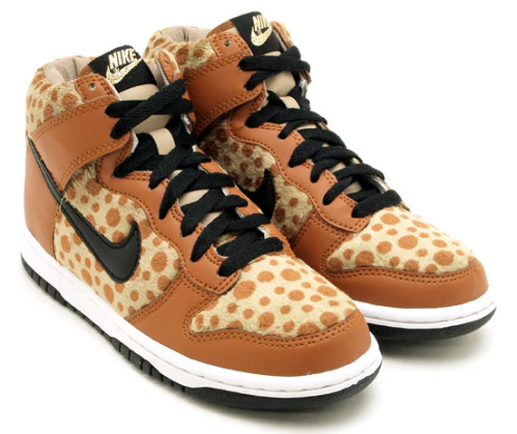 Nike Dunk High Gs Brown Polka Dots 3