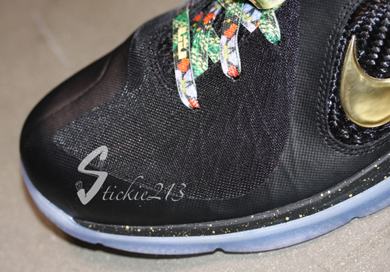 Nike Lebron 9 Watch The Throne Pe Detailed Images 1