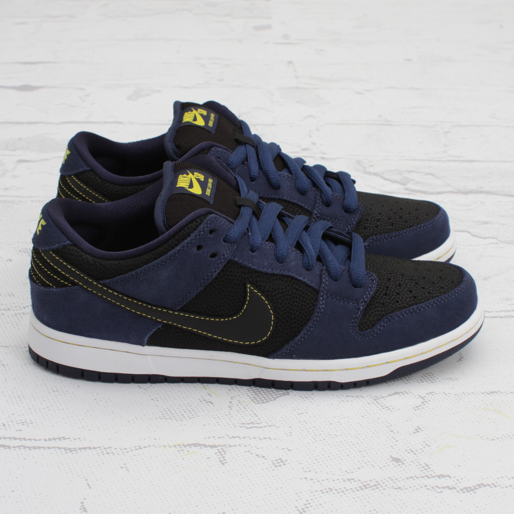 Nike Sb Dunk Low Pro Midnight Navy Black 2