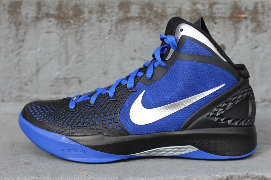 Nike Zoom Hyperdunk 2011 Treasure Blue Metallic Silver 01
