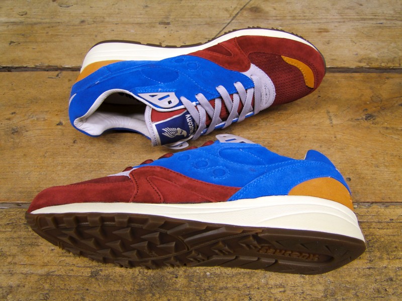 Bodega Saucony Elite Round 5 Master Control 1