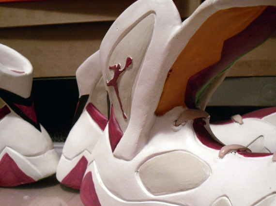Air Jordan VII 'Hare' - Bugs Bunny Promo Shoes