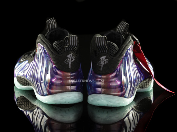 Nike Air Foamposite One Galaxy Detailed Look 2