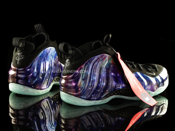 Nike Air Foamposite One Galaxy Detailed Look 3