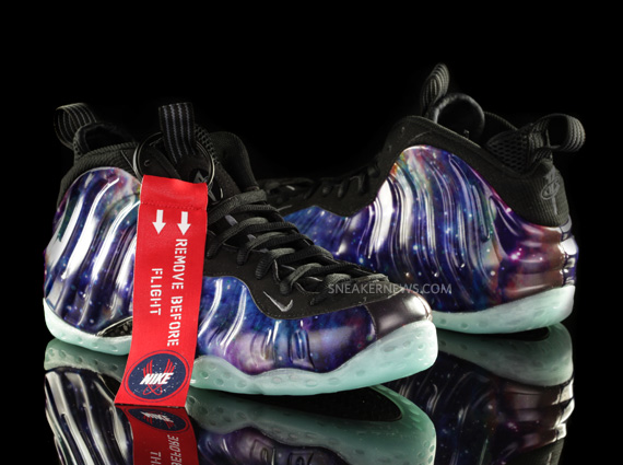 Nike Air Foamposite One Galaxy Detailed Look 4