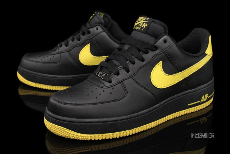 Nike Air Force 1 Low Black Varsity Maize 2