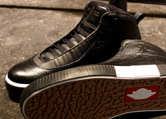 Jordan X Auto Clave – Black – White