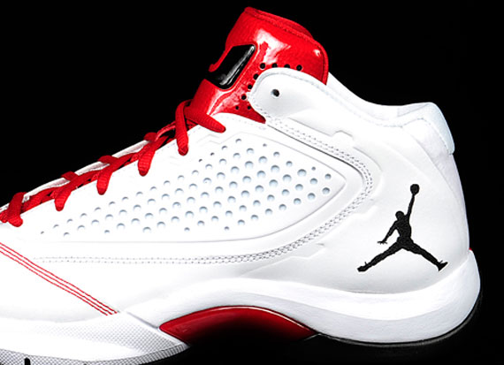 Jordan D’Reign X – White – Black – Varsity Red