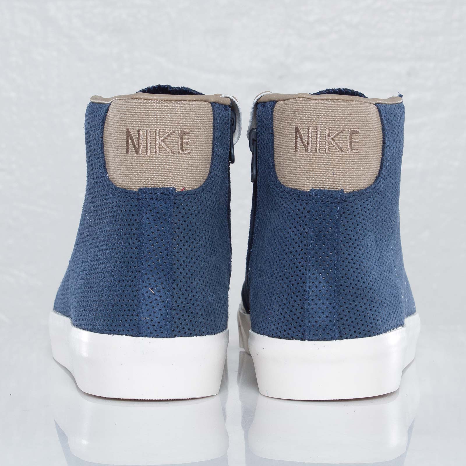 Nike Blazer Mid Ab Qs Midnight Navy Khaki Sail 4