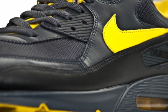 Nike Air Max 90 - Black - Yellow