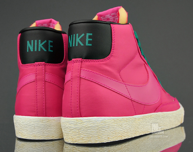 Nike Blazer High Vntg Nd Voltage Cherry 3