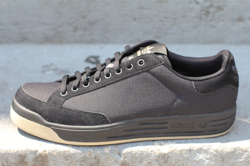Adidas Originals Rod Laver Black Gum 2