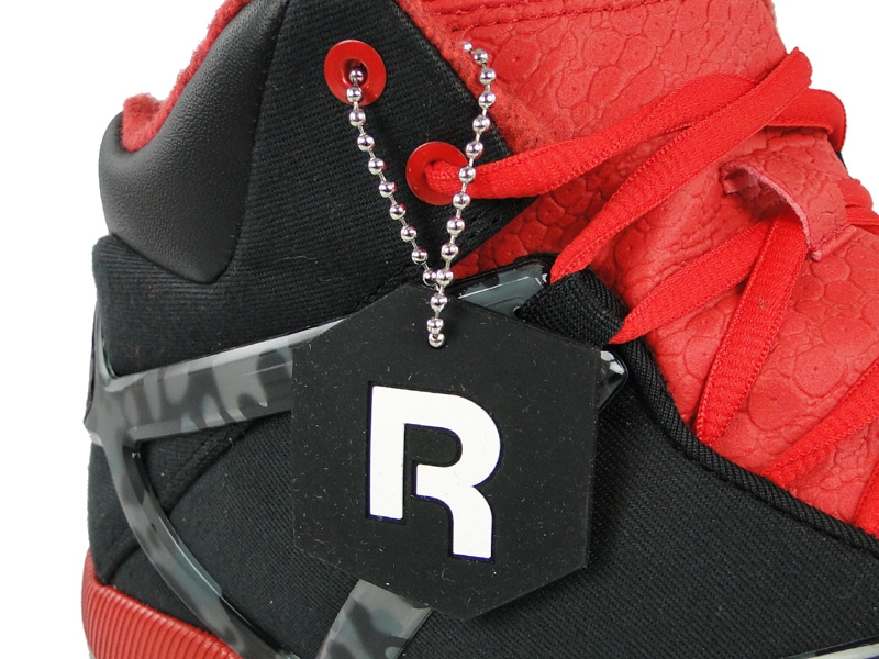 Marvel Reebok Pump Omni Lite Hls Red Skull 8