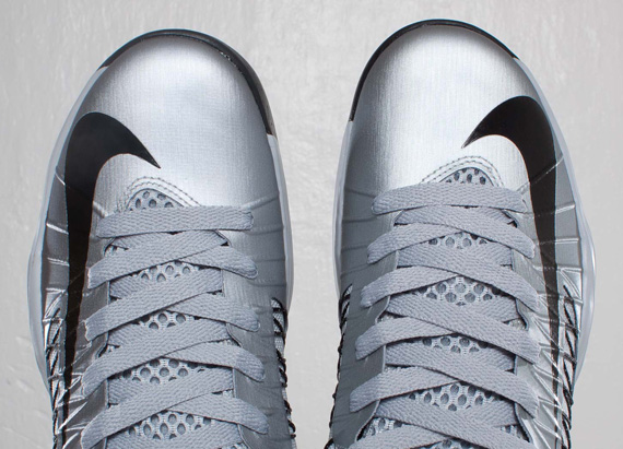Nike Lunar Hyperdunk+ – Wolf Grey – Black
