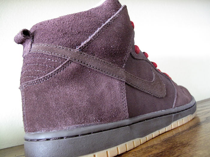 Nike Sb Dunk High Budweiser Available 4